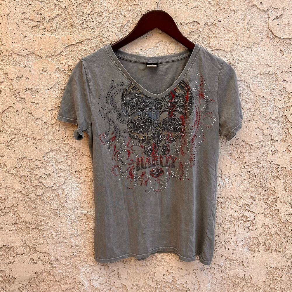 Harley-Davidson y2k Gray Studded Skull Graphic Tee Women’s Medium